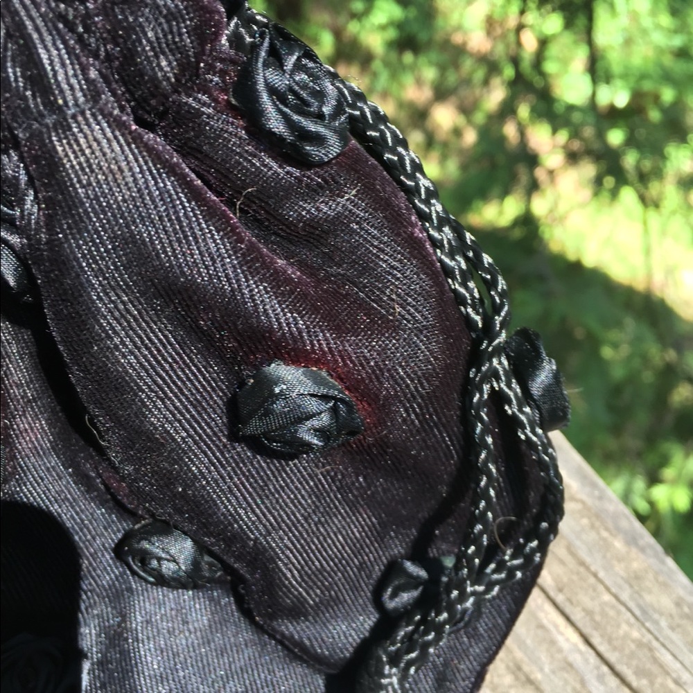 Draw string black velvet festival flower detailed satin mini handbag - Picture 3 of 6